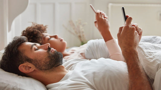 How I Do a Digital Detox with Essential Oils